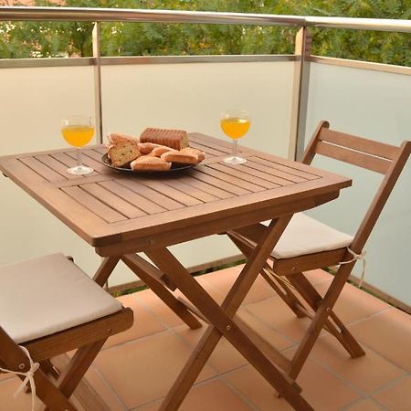 Apartamentos Navas Барселона Стая снимка