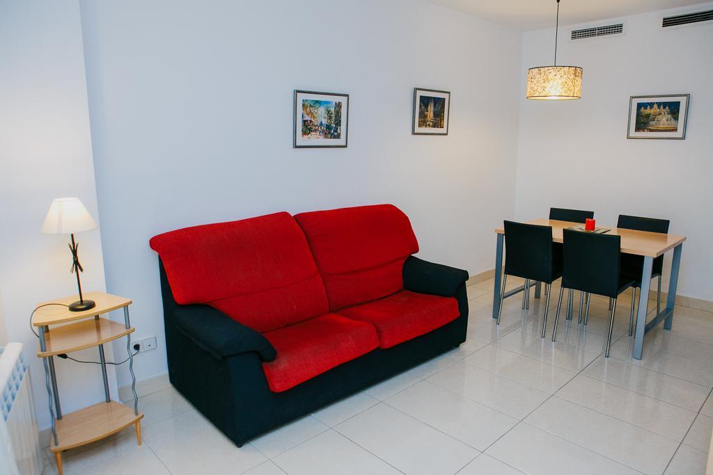 Apartamentos Navas Барселона Екстериор снимка