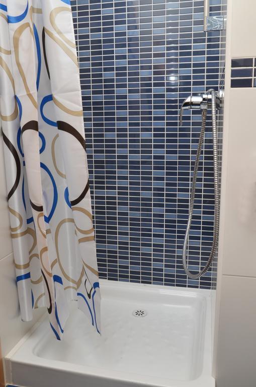 Apartamentos Navas Барселона Екстериор снимка
