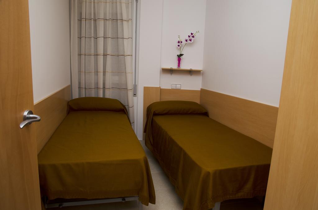 Apartamentos Navas Барселона Екстериор снимка