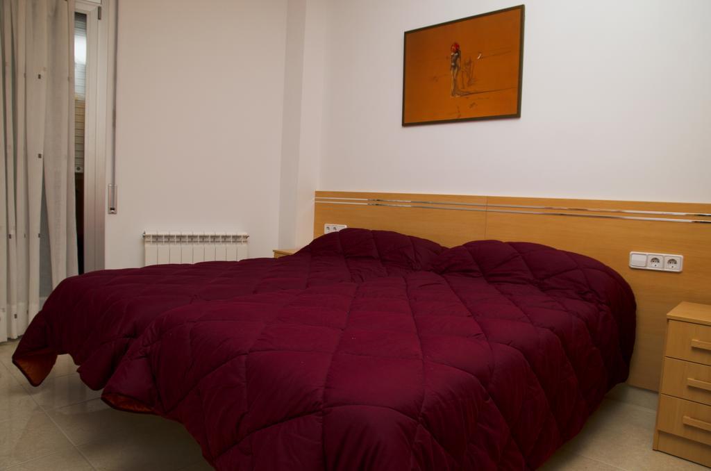 Apartamentos Navas Барселона Екстериор снимка