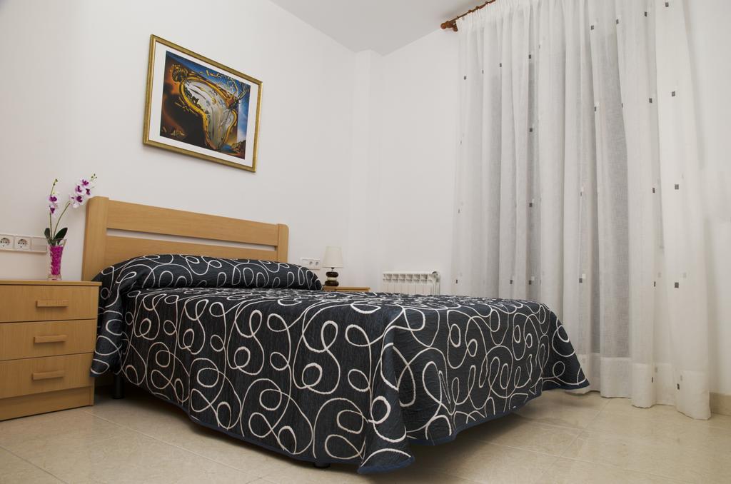 Apartamentos Navas Барселона Екстериор снимка