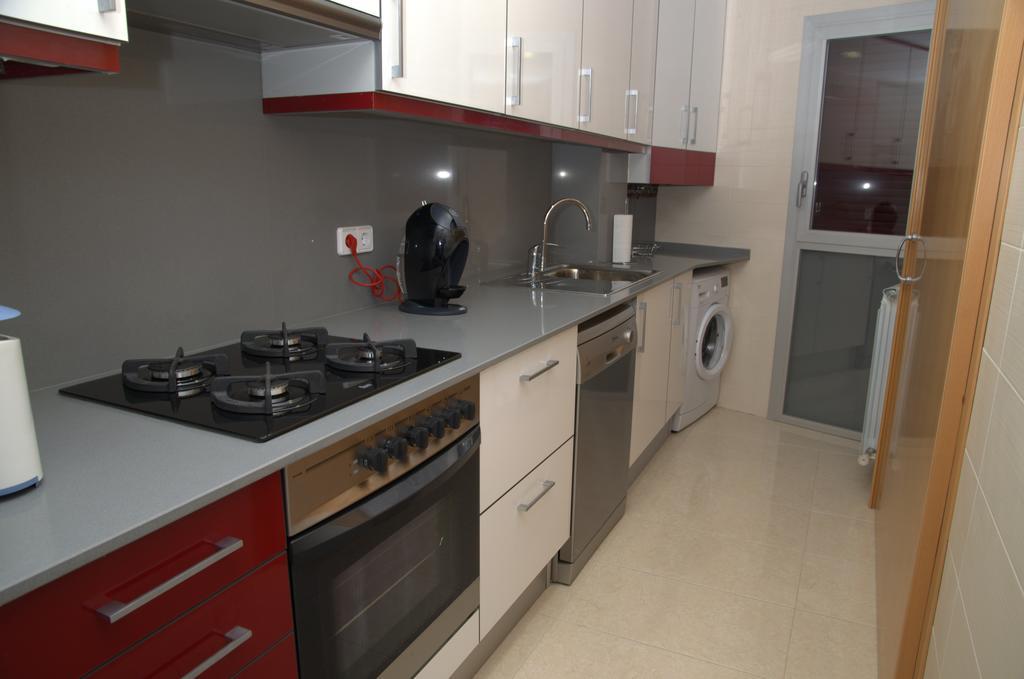Apartamentos Navas Барселона Екстериор снимка