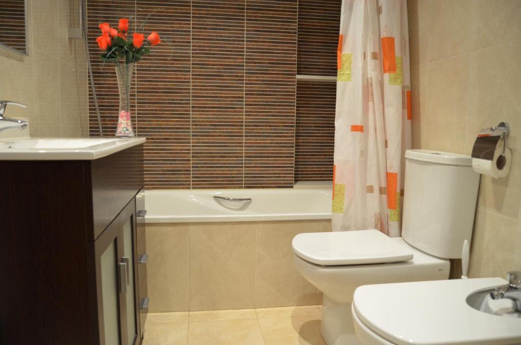 Apartamentos Navas Барселона Стая снимка
